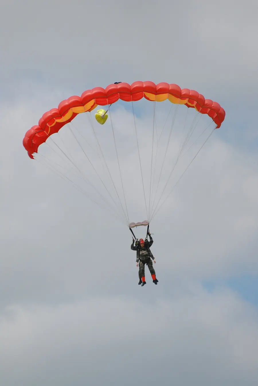 Tandem Parachute Canopy