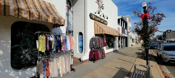 7th Street Surf Shop
