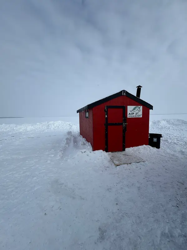 Adventure Ice Fishing, photo 3
