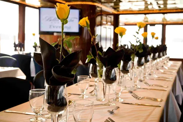 Al & Alma's Charter Cruises