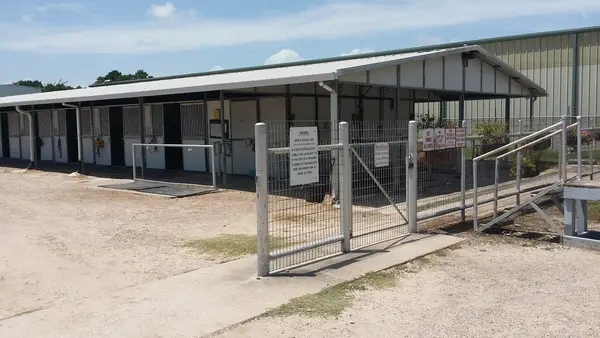 Aldine Westfield Stables, photo 3