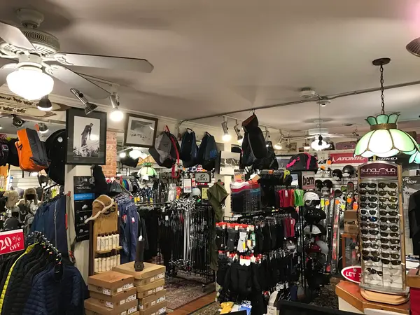 Anderson's Ski & Dive Center