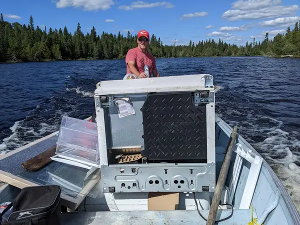 Andomoozwe Outfitters & Lodge, photo 1