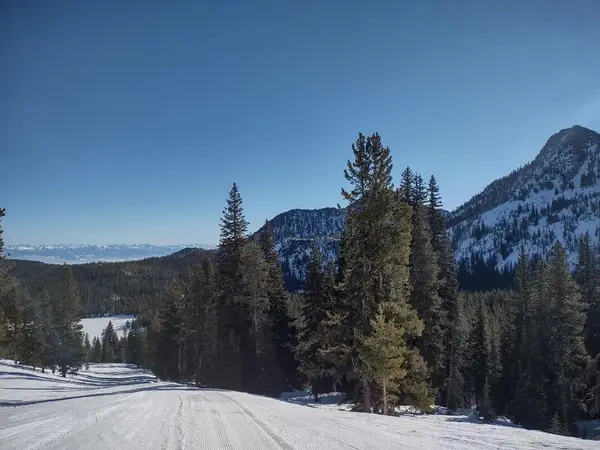Anthony Lakes Mountain Resort