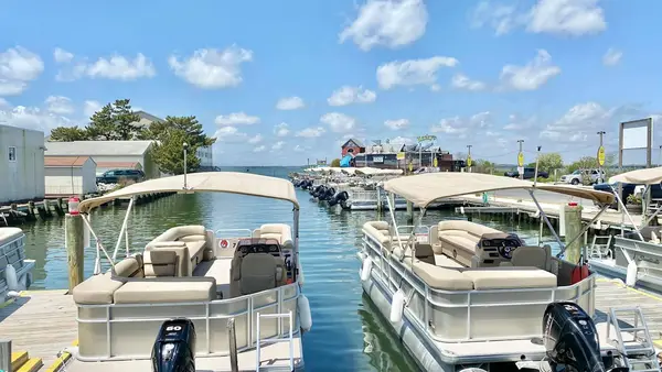 Bayside Boat Rentals & Jet Ski Rentals