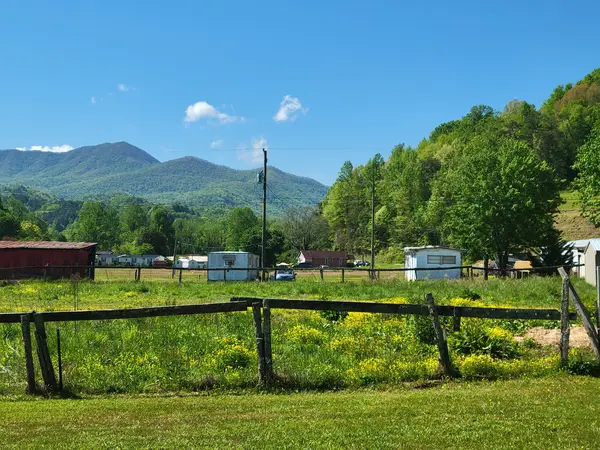 Big Bear's RV Park