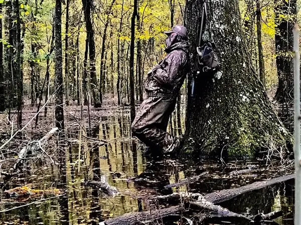 Blazn Guns Duck Hunting Lodge