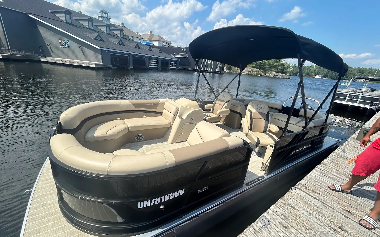 BOAT RENTALS CANADA