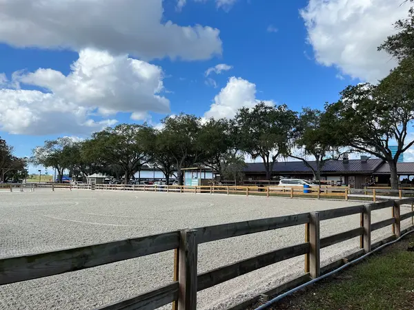 Bob Thomas Equestrian Center, photo 1