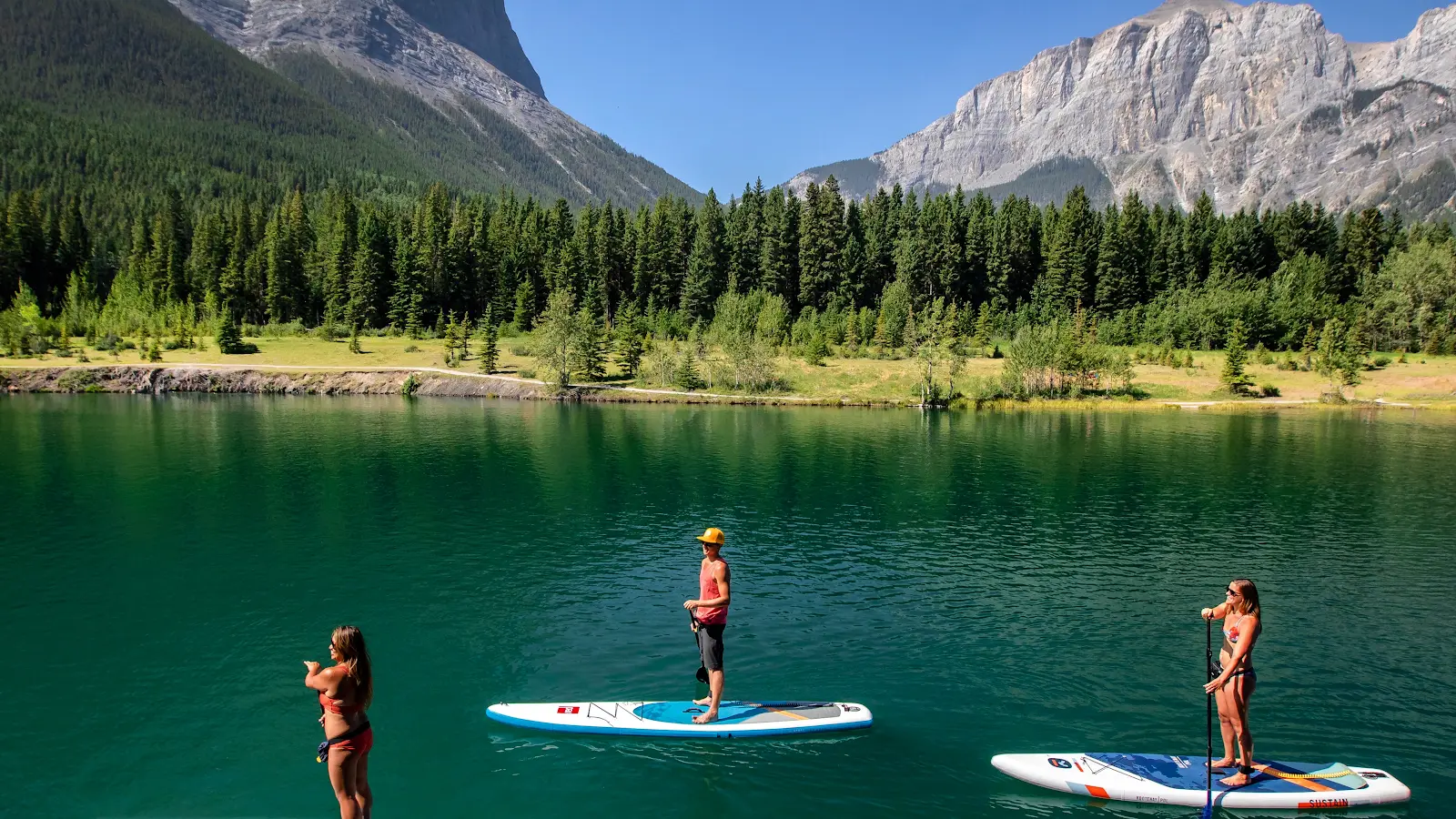 Bow Valley Stand Up Paddleboarding and Surf