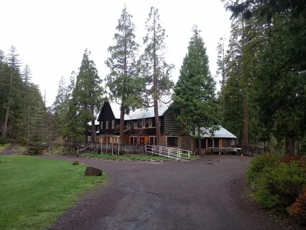 Breitenbush, photo 1