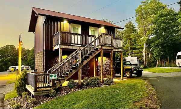Brushcreek Falls Resort