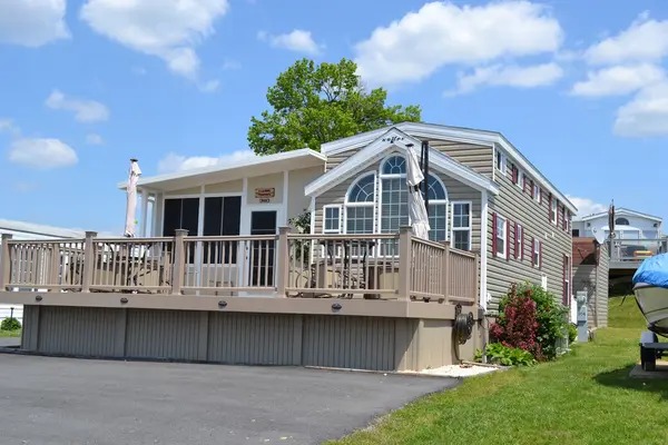 Buttonwood Beach R.V. Resort