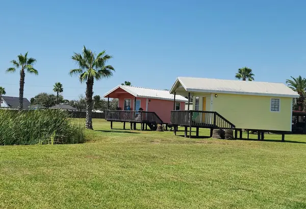 By the Bay Lodging and RV Resort Rockport, Texas
