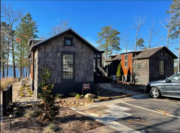 Camp Margaritaville Resort Lanier Islands