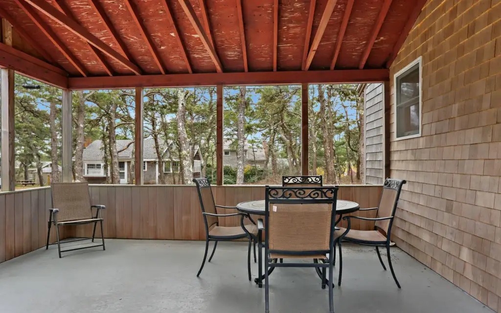Le Count Beach House, a National Park Service cabin rental