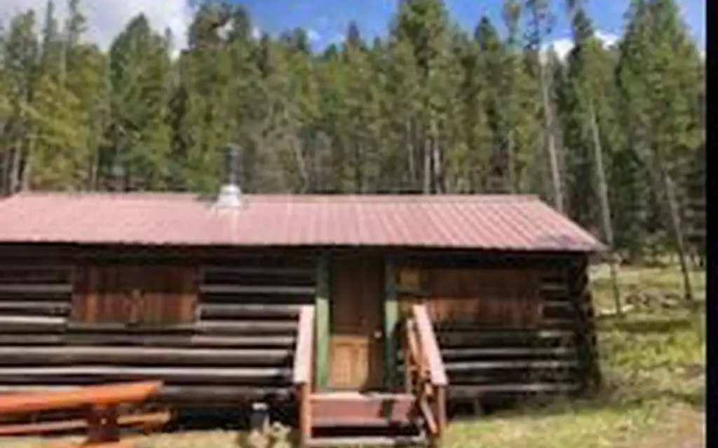 Nevada Creek Cabin, a Forest Service cabin rental