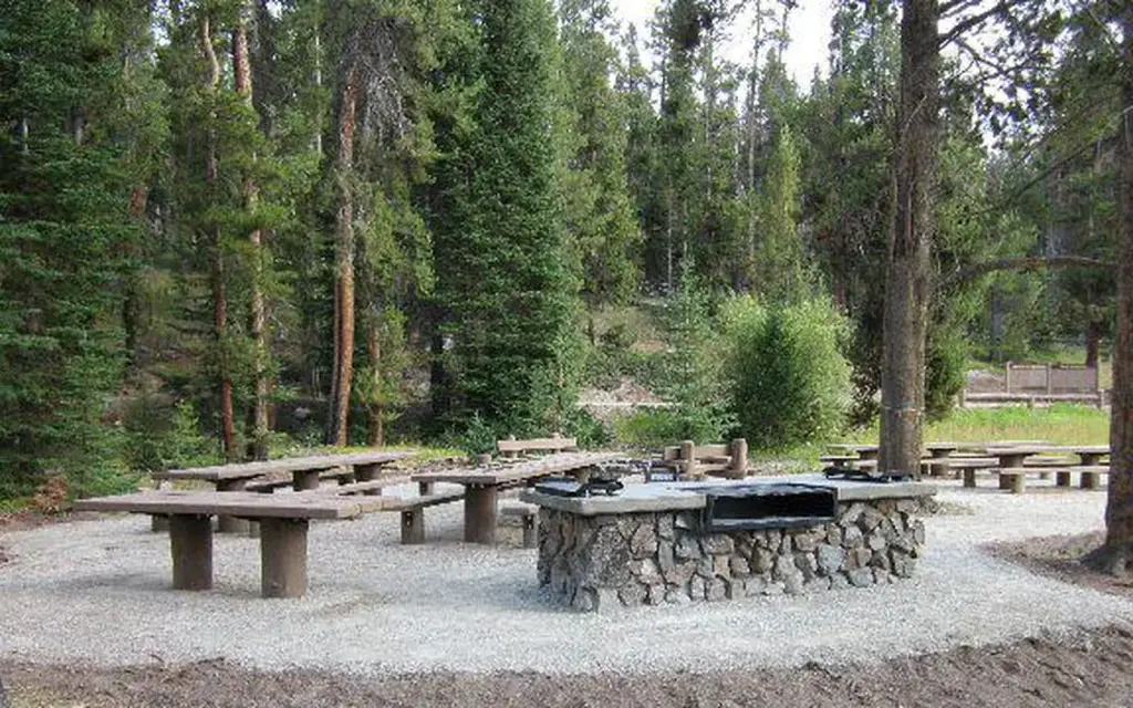 Grasshopper Campground, a Forest Service campground
