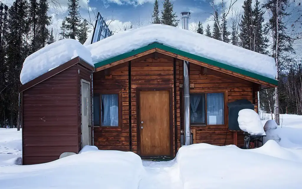Coldfoot Cabin, a BLM cabin rental