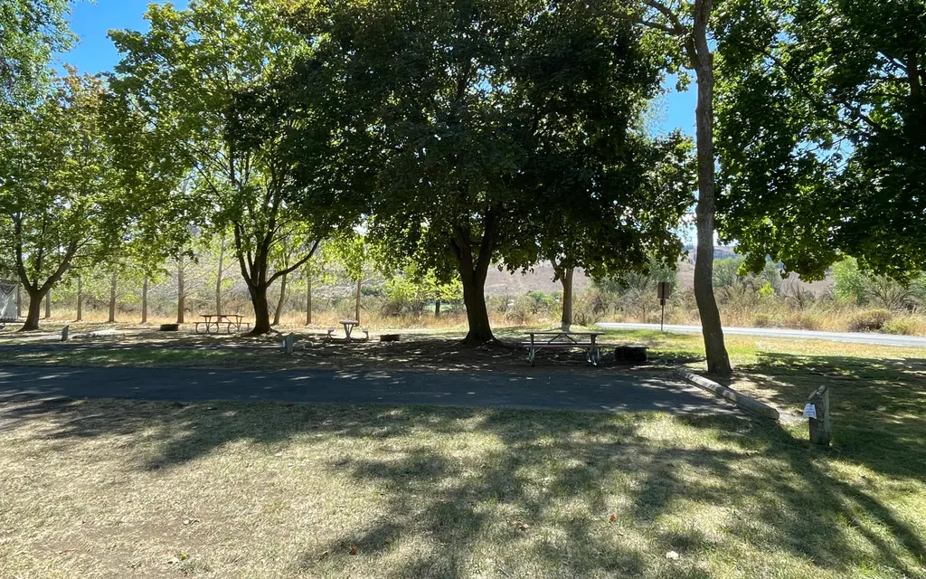 Keller Ferry Campground (Concessionaire-operated), a National Park Service campground