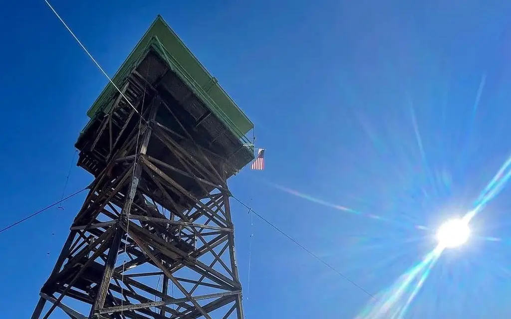 Jersey Jim Fire Tower, a Forest Service cabin rental