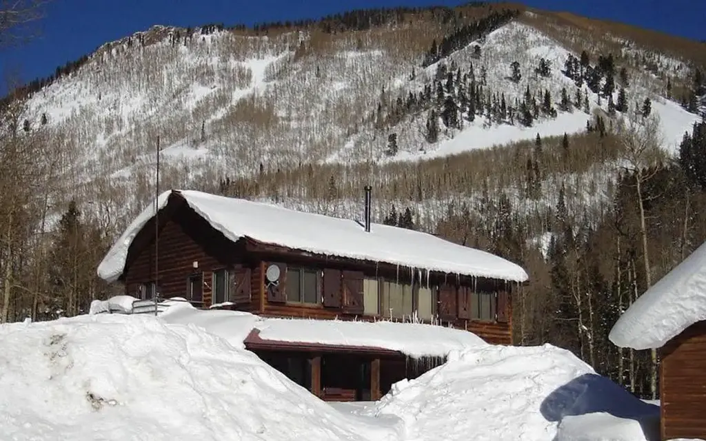 Matterhorn Cabin, a Forest Service cabin rental