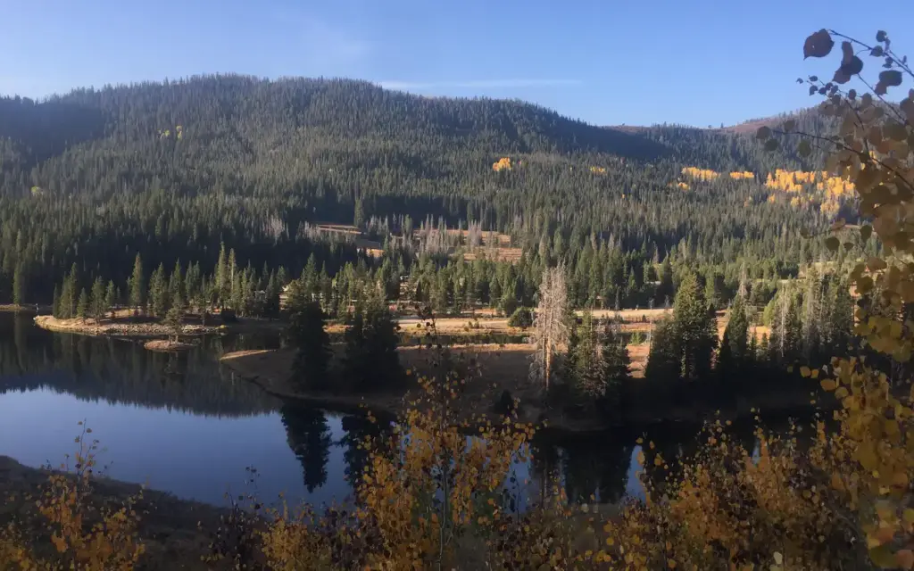 Hahns Peak Lake Campground - Medicine-Bow Routt NF, a Forest Service campground