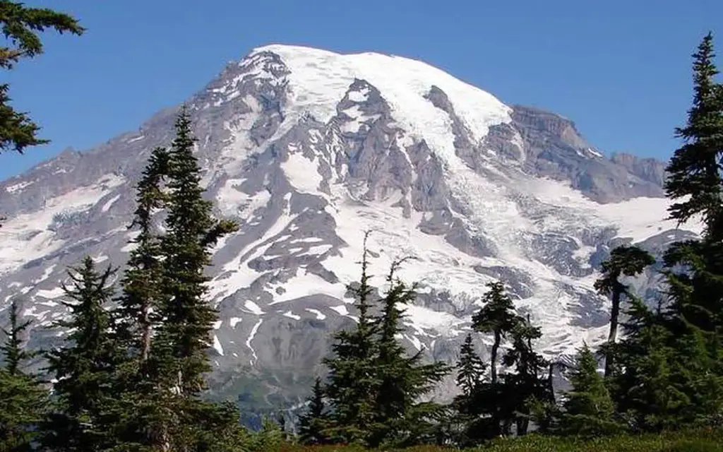 Cougar Rock Group Campground, a National Park Service group camp