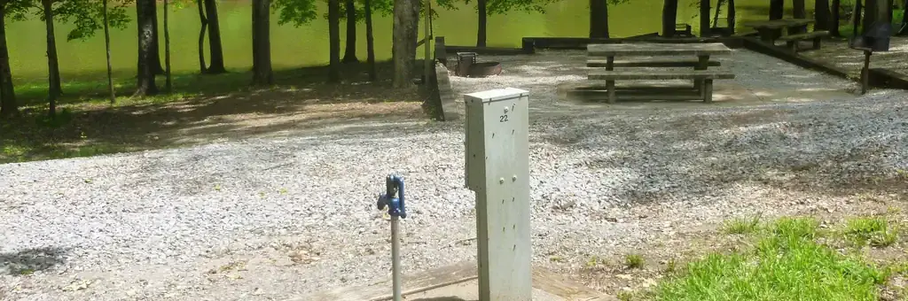 Poole Knobs, an Army Corps campground