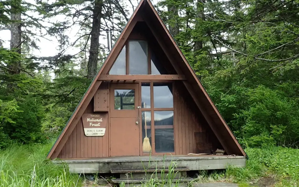 Devils Elbow Cabin, a Forest Service cabin rental