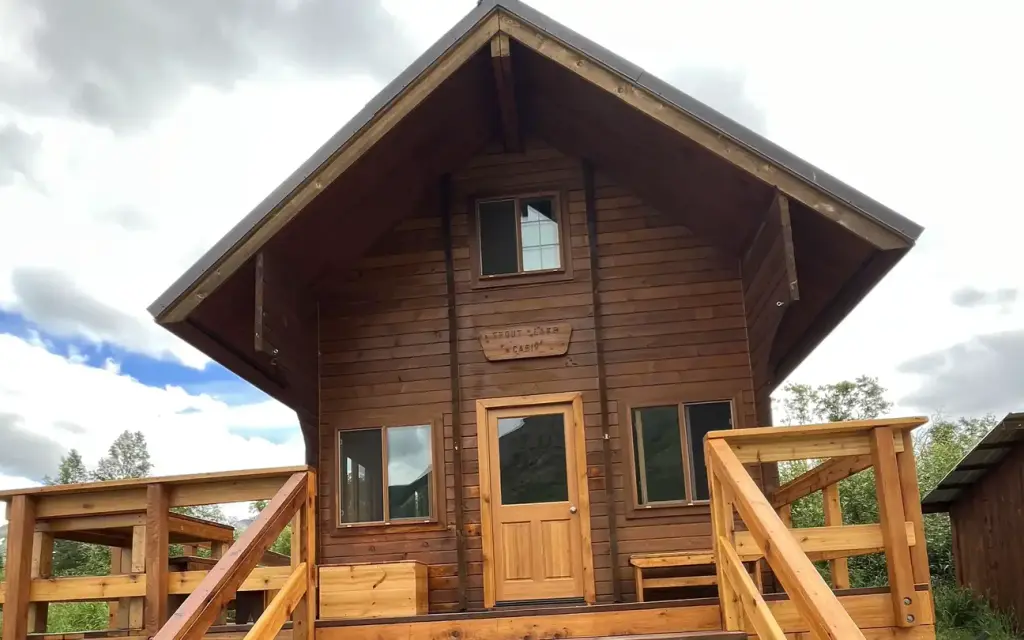 Trout Lake Cabin, a Forest Service cabin rental