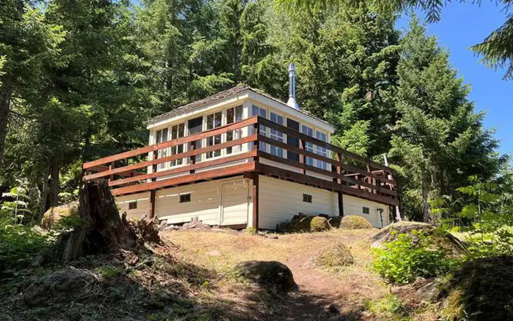 Timber Butte Cabin, a Forest Service cabin rental