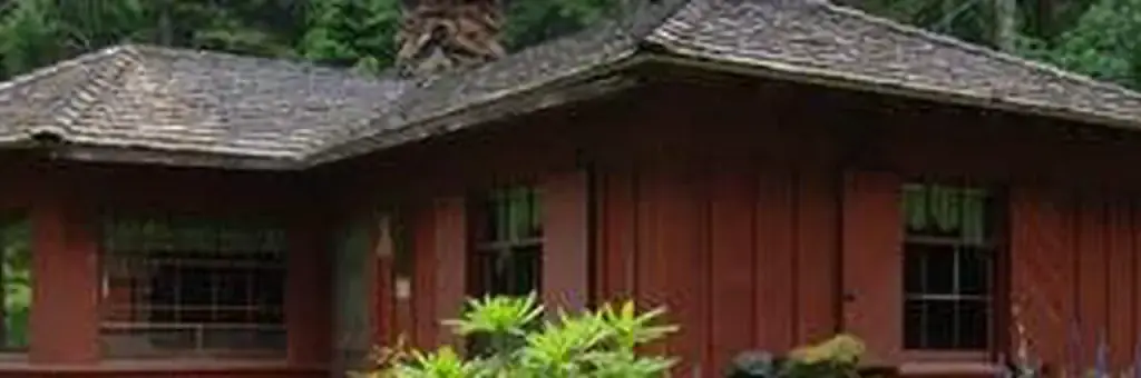 Hamma Hamma Cabin, a Forest Service cabin rental