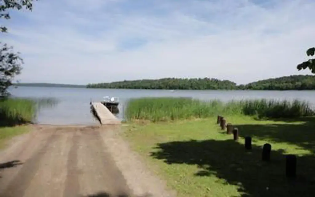 Williams Narrows, a Forest Service campground