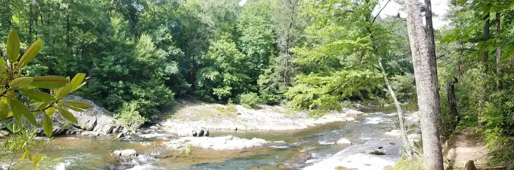 Carolina Hemlocks Rec Area, a Forest Service campground