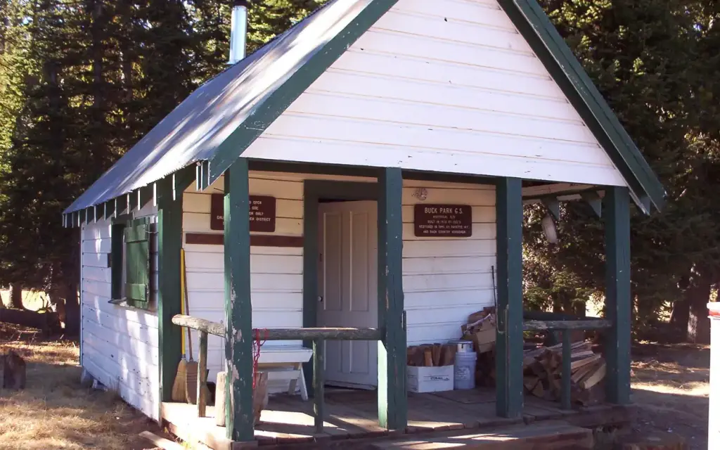 Buck Park Cabin, a Forest Service cabin rental