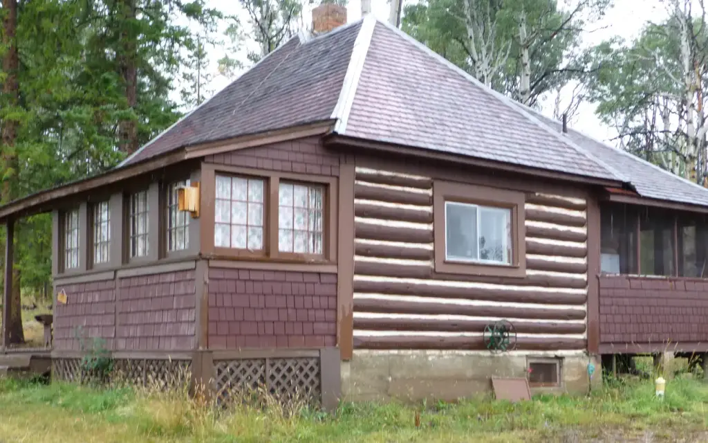 Sandstone Cabin, a Forest Service cabin rental