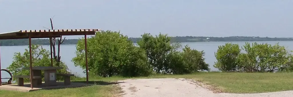 PECAN POINT PARK (Navarro Mills Lake), an Army Corps campground