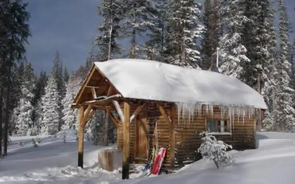 Snow Survey Cabin, a Forest Service cabin rental