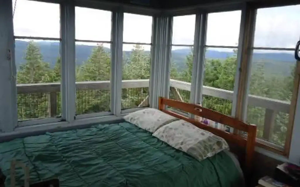Clear Lake Cabin Lookout, a Forest Service cabin rental