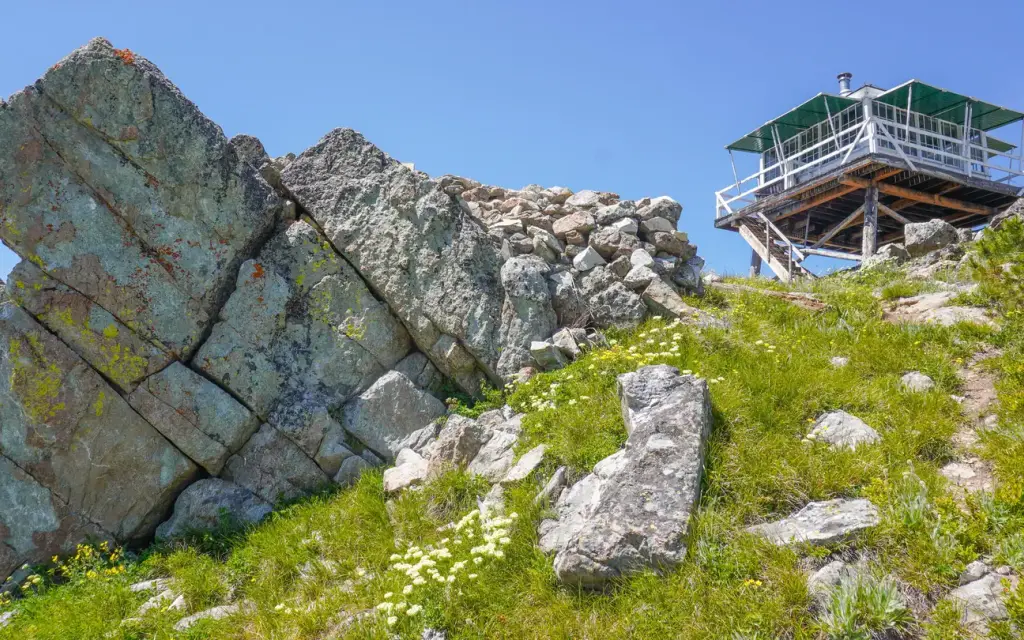 Gird Point, a Forest Service cabin rental
