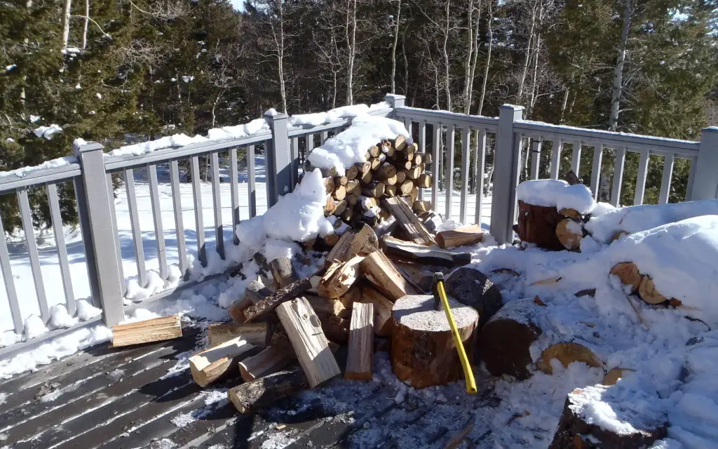 Grizzly Ridge Yurt, a Forest Service cabin rental