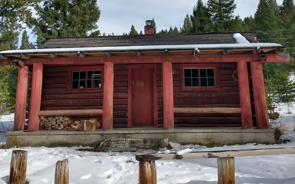 High Rye Cabin, a Forest Service cabin rental