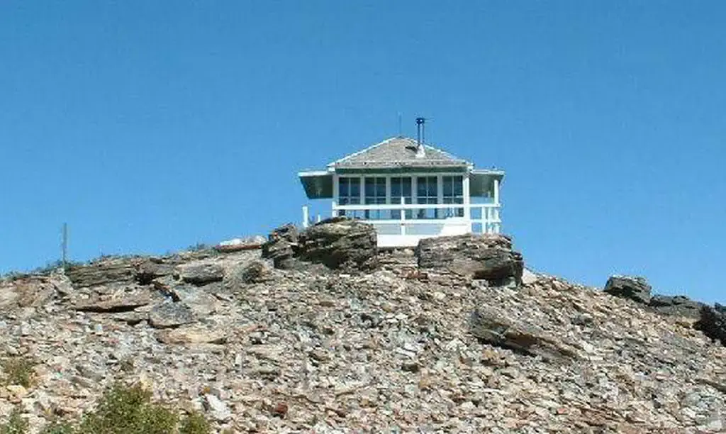 Sex Peak. Lookout Rental, a Forest Service cabin rental