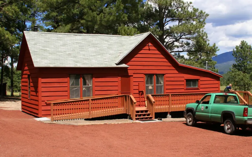 Spring Valley Cabin & Bunkhouse, a Forest Service cabin rental