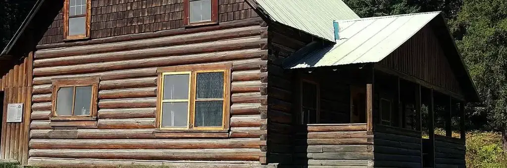 Wurtz Cabin, a Forest Service cabin rental
