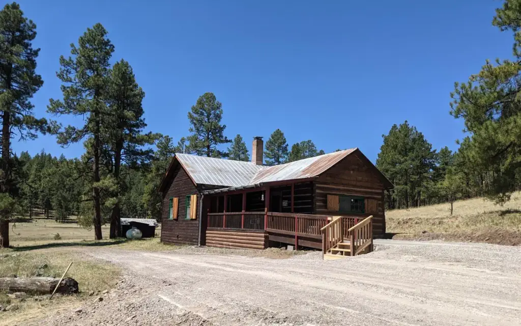 Caldwell Cabin, a Forest Service cabin rental