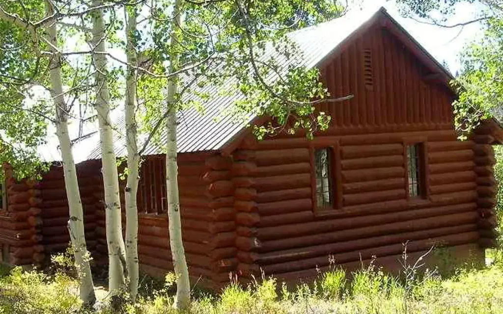 Silesca Cabin, a Forest Service cabin rental