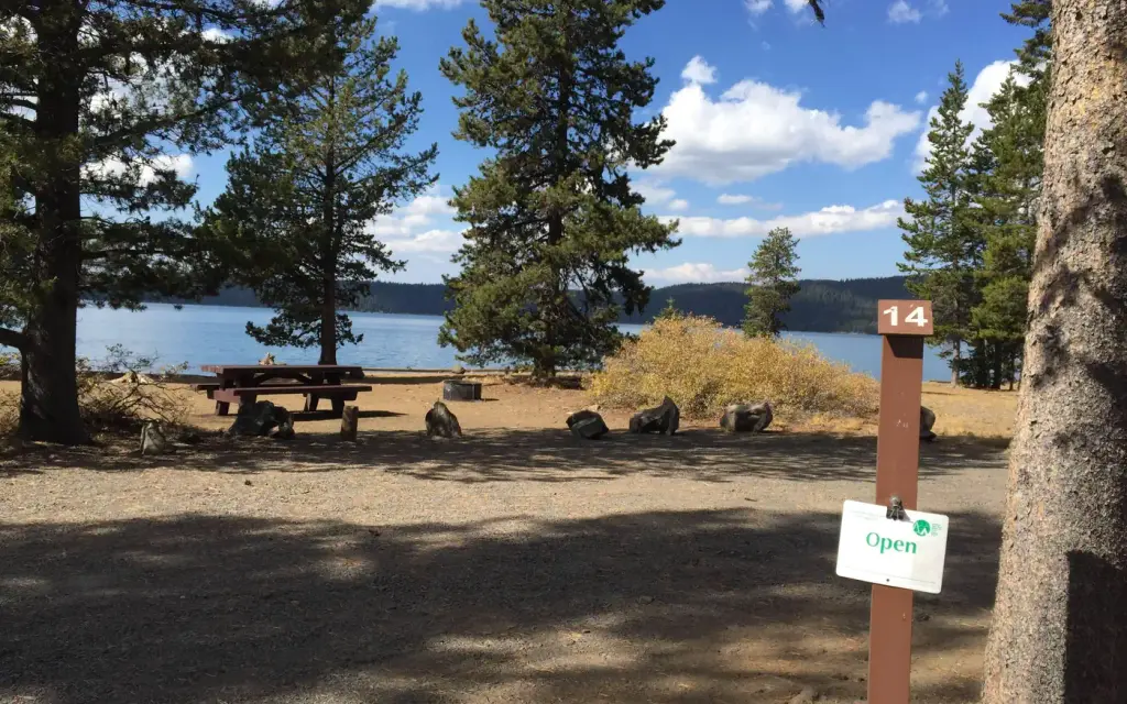 Little Crater Campground, a Forest Service campground
