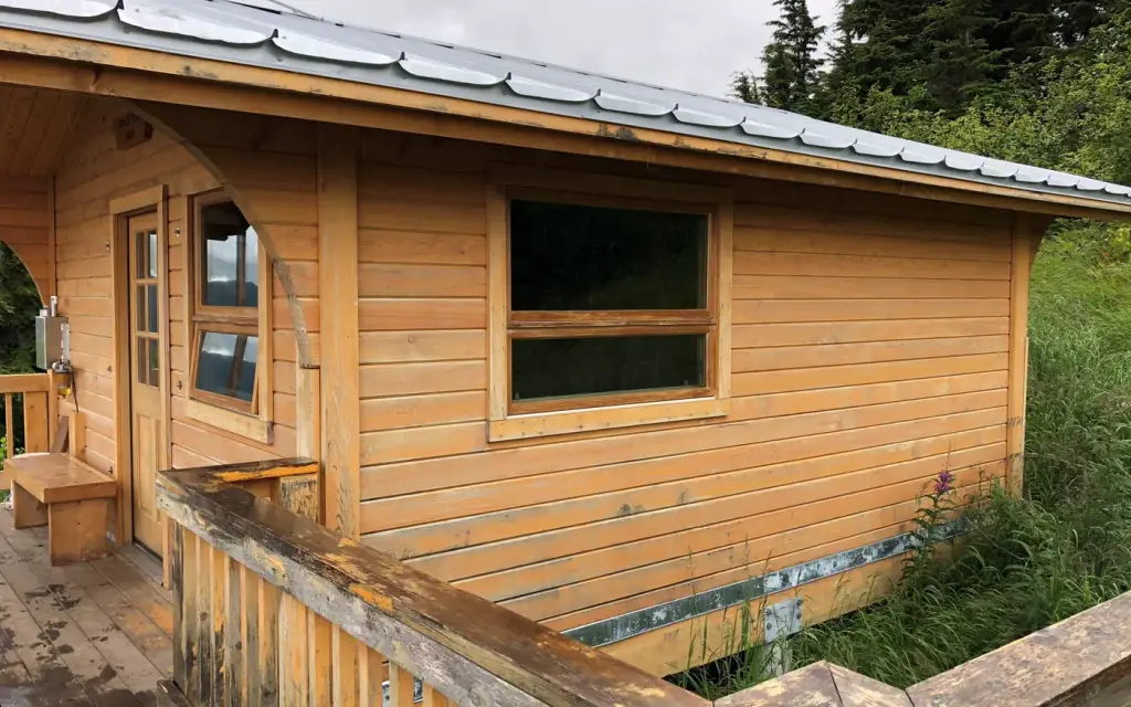 Spencer Bench Cabin, a Forest Service cabin rental
